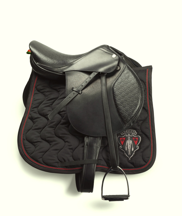 gucci equestrian collection SADDLE-WITH-COVER